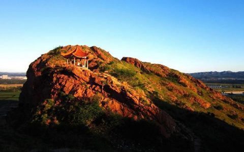 冬季旅游去哪里 人文景观就在赤峰红山